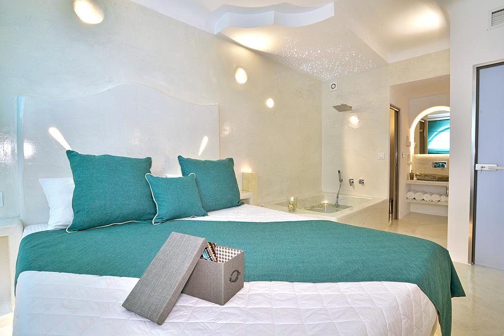 Santorini Loft Apartment Kamari  Bagian luar foto
