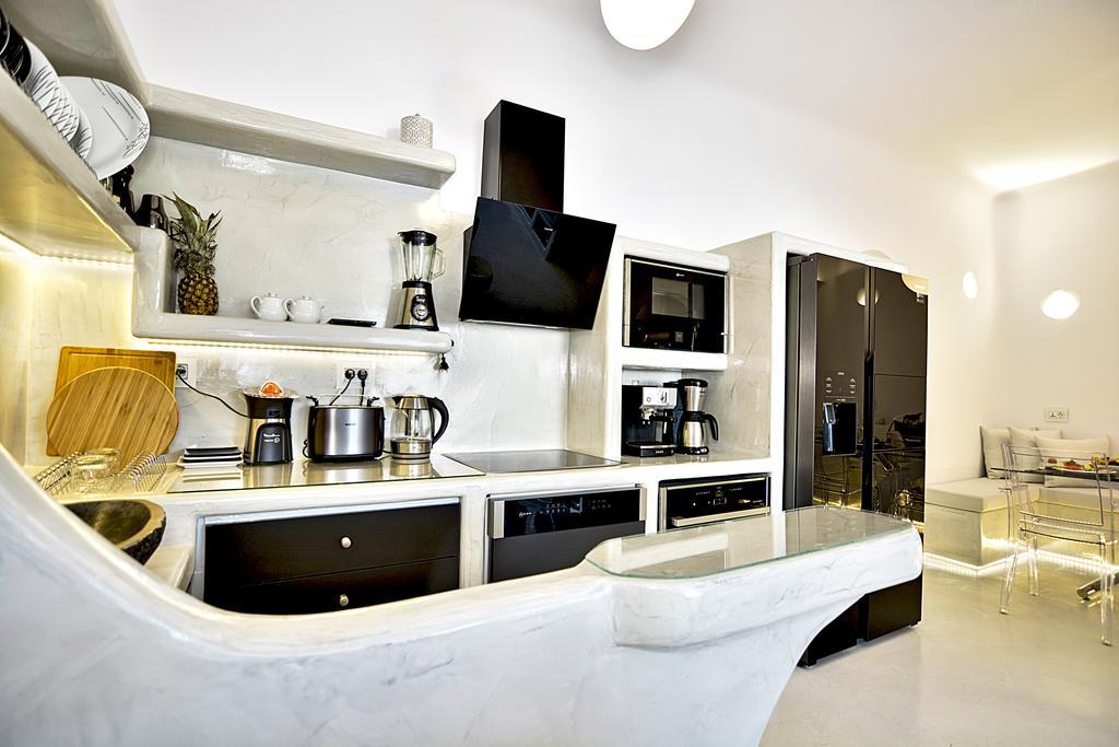 Santorini Loft Apartment Kamari  Bagian luar foto