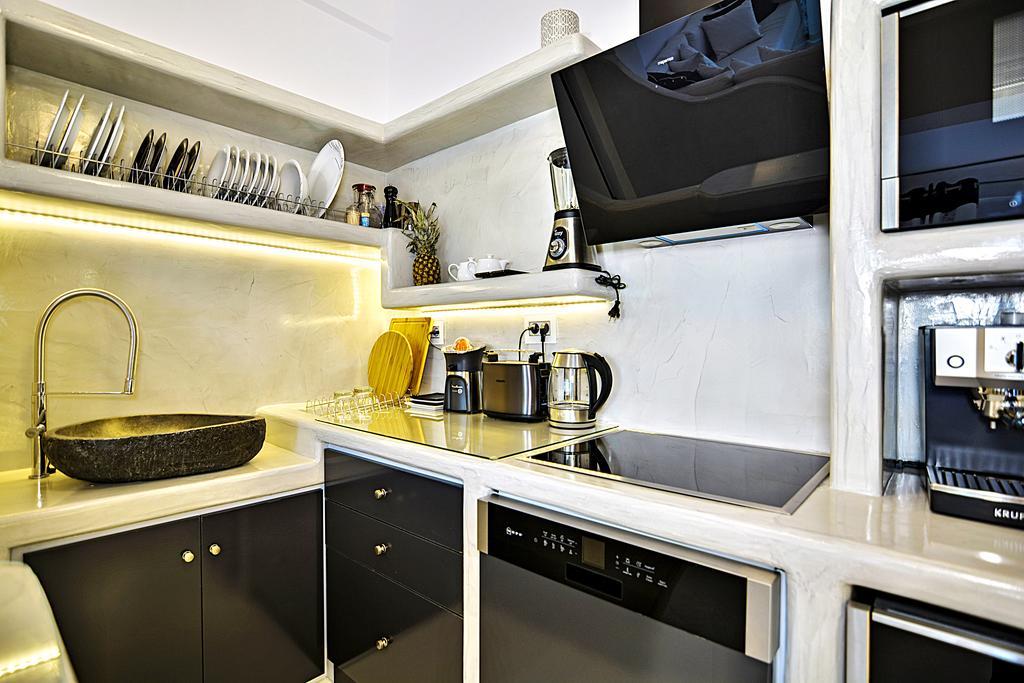 Santorini Loft Apartment Kamari  Bagian luar foto