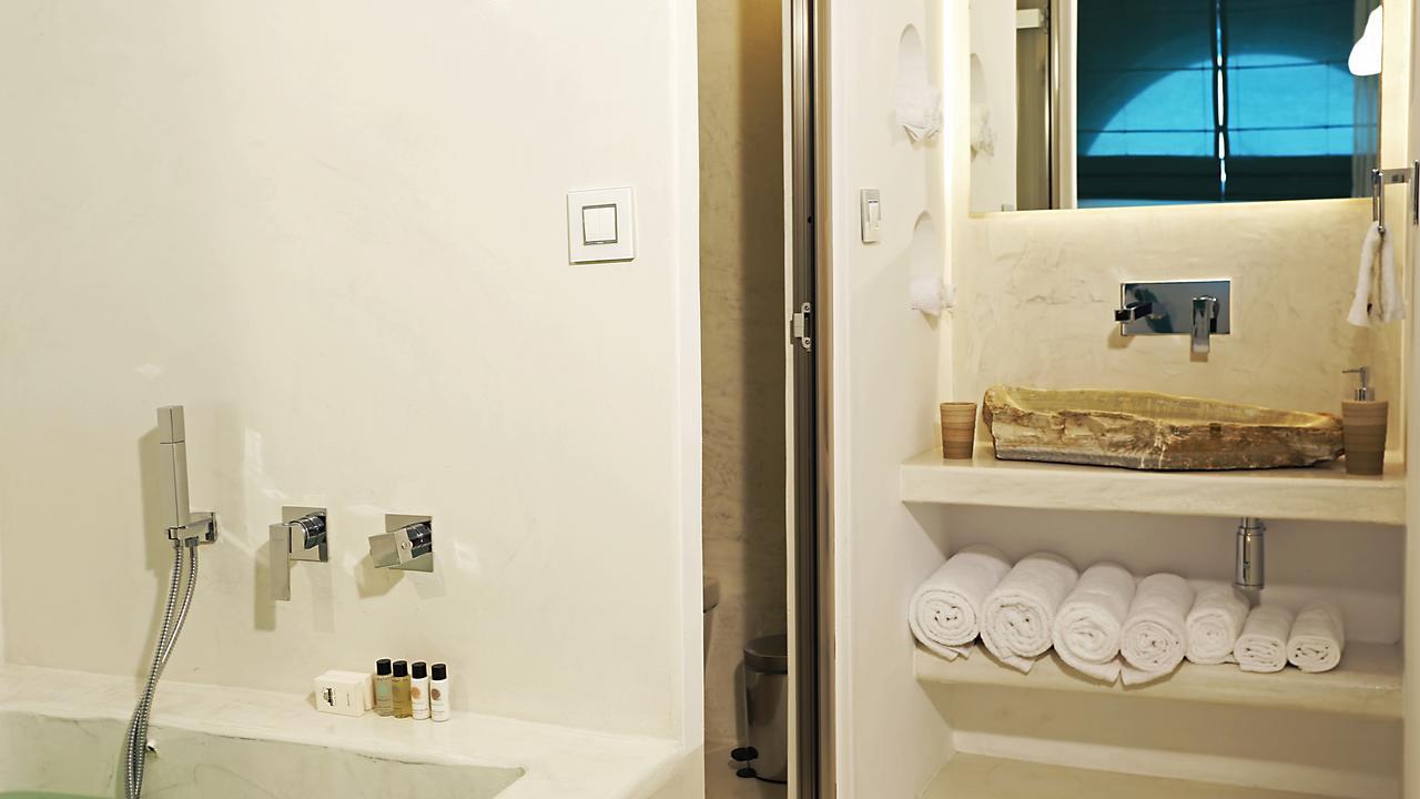 Santorini Loft Apartment Kamari  Bagian luar foto